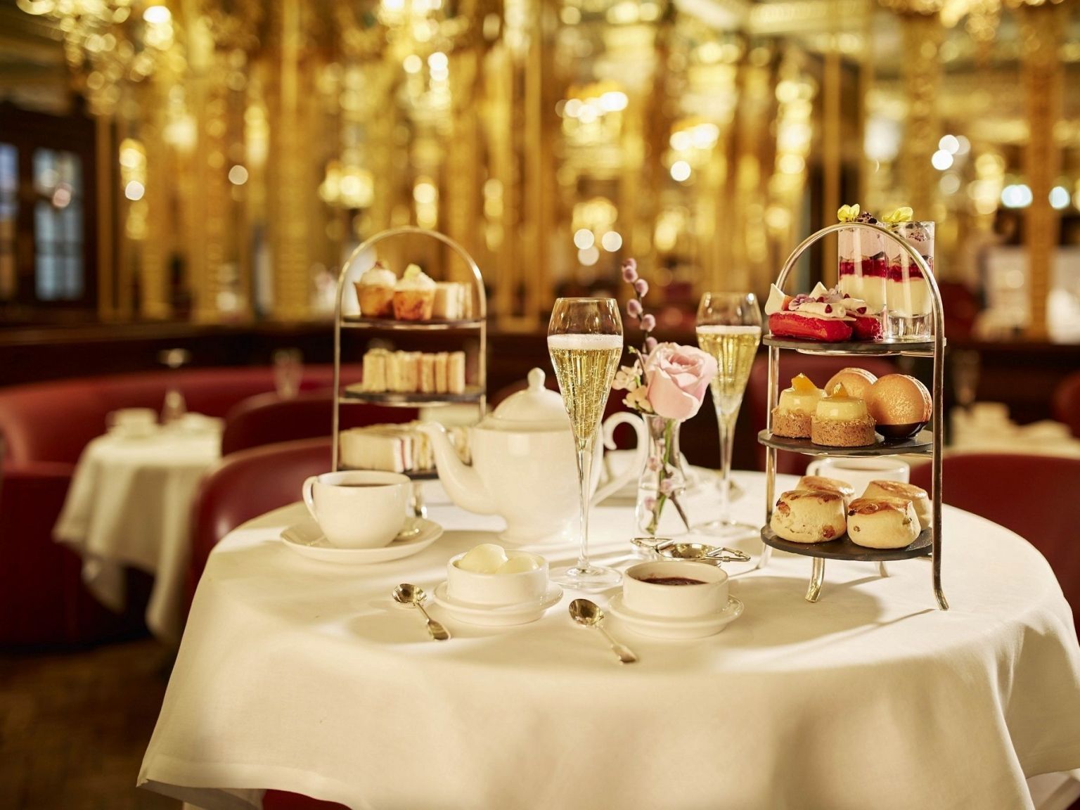 Afternoon tea à Londres Hôtel Café Royal