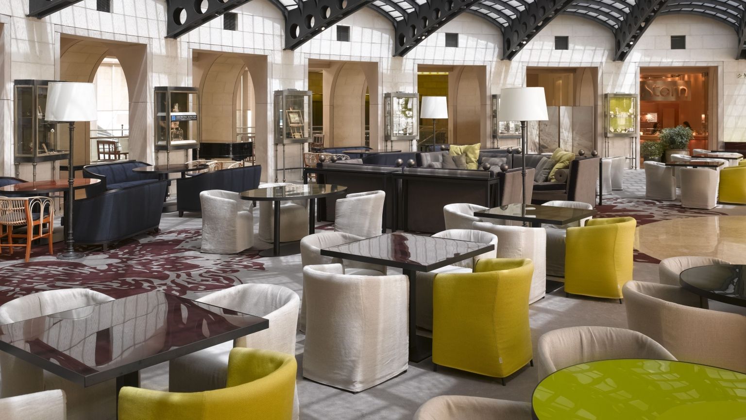 Lobby Lounge | David Citadel Hotel