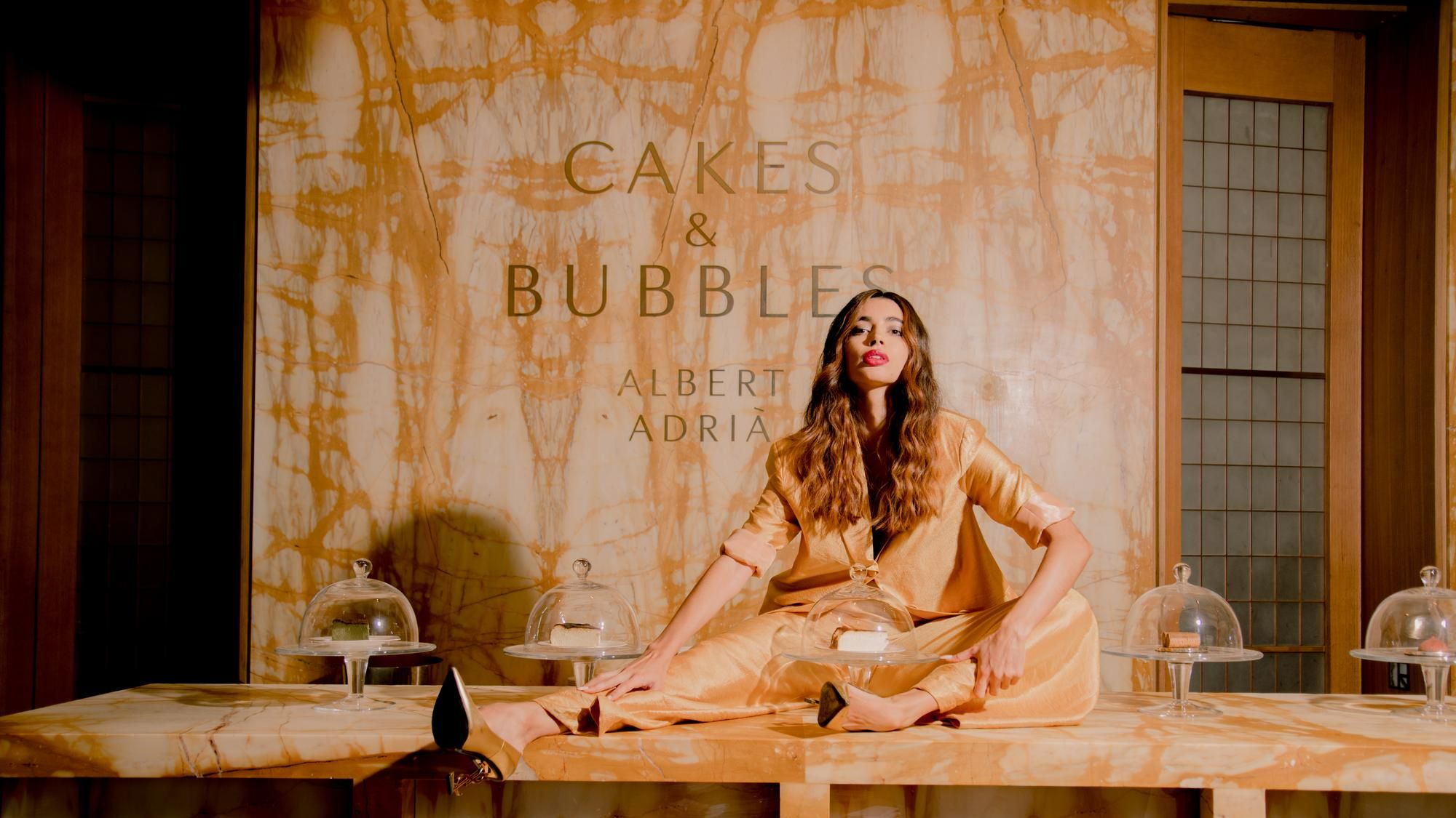Cakes & Bubbles experience 